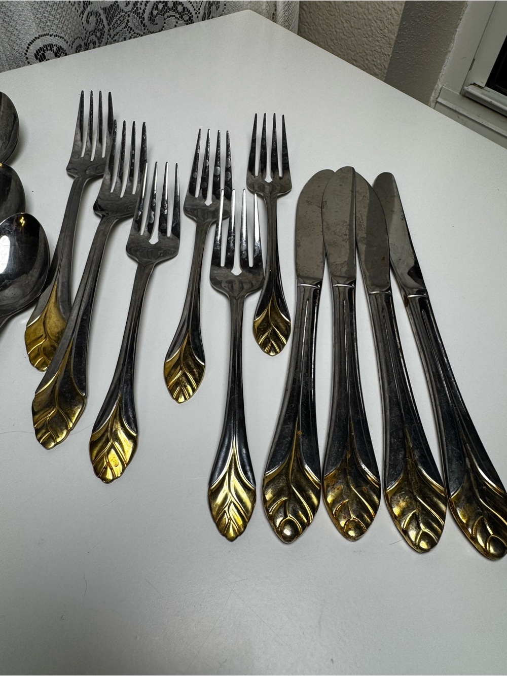 19PC Wallace Silversmiths Golden Corsica Stainless Flatware Replacement Lot - Picture 4 of 5